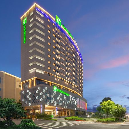 Holiday Inn Express Chongqing Airport Zone By Ihg ภายนอก รูปภาพ