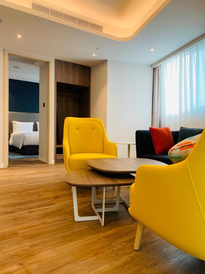 Holiday Inn Express Chongqing Airport Zone By Ihg ภายนอก รูปภาพ